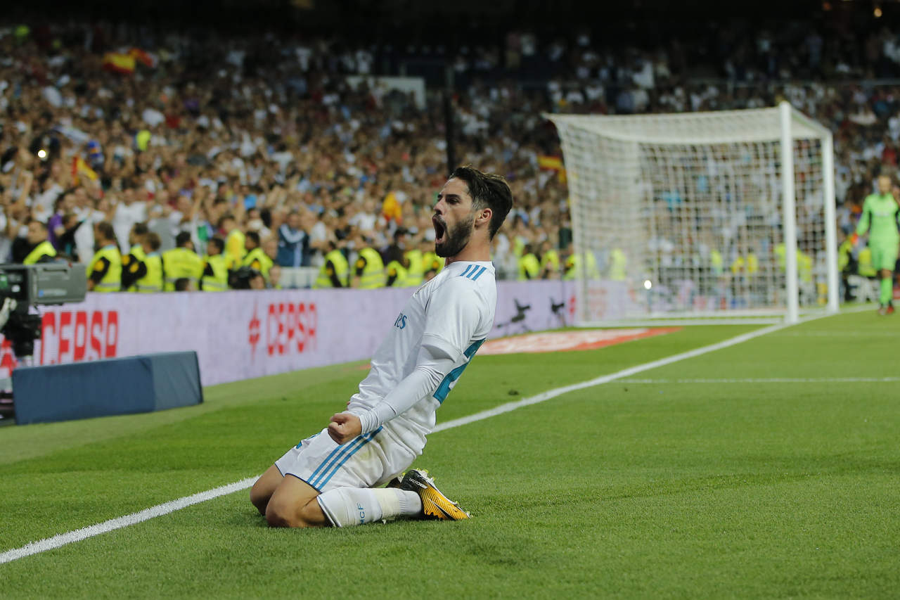 'Isco' Alarcón marcó los dos tantos en la victoria del Real Madrid. (AP)
