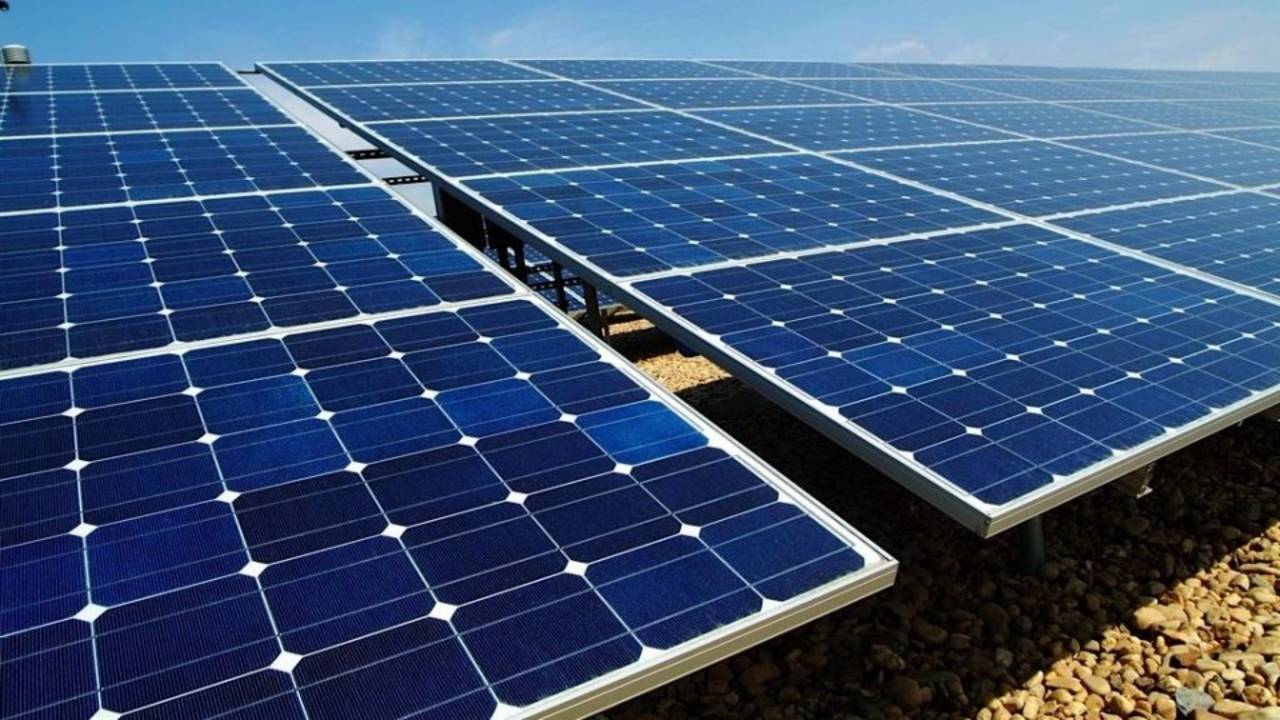 Dinamismo. Según un reporte, México podría ocupar el lugar séptimo en producción de energía solar. (ARCHIVO)