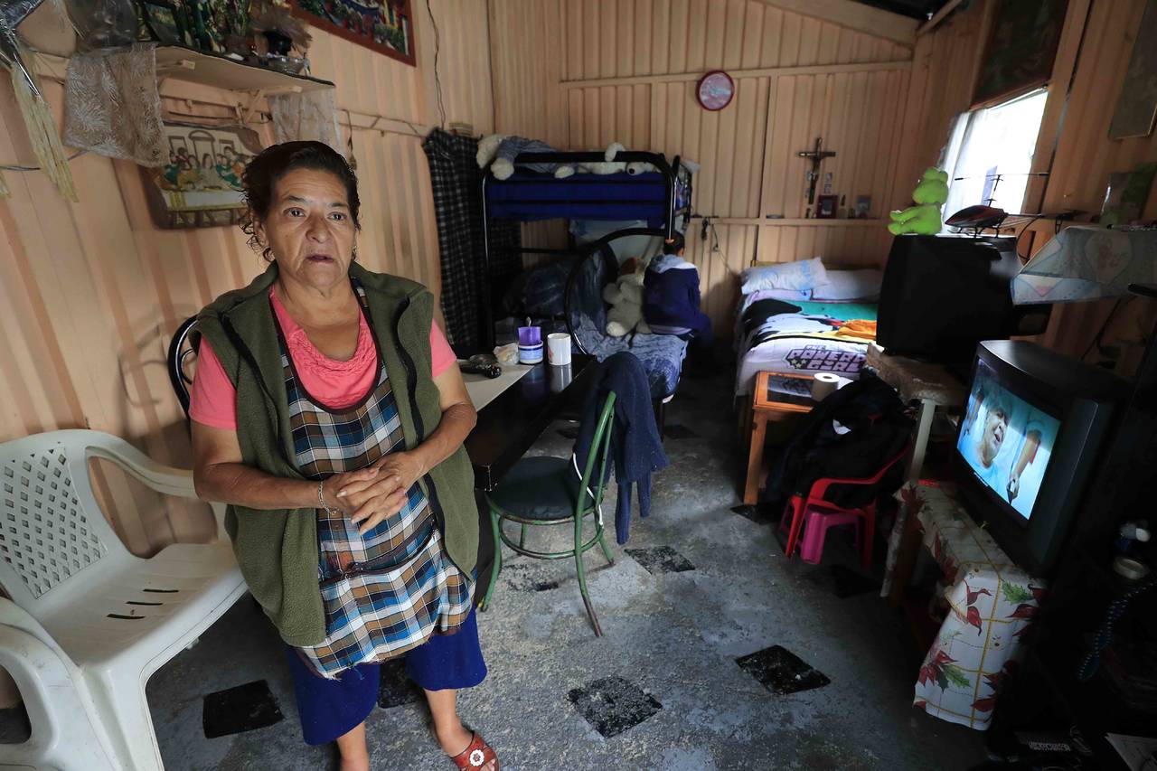 Damnificada.Marta Mejía, tenía 32 años cuando llegó a Corredor 13, a un albergue presuntamente provisional.  (EL UNIVERSAL) 