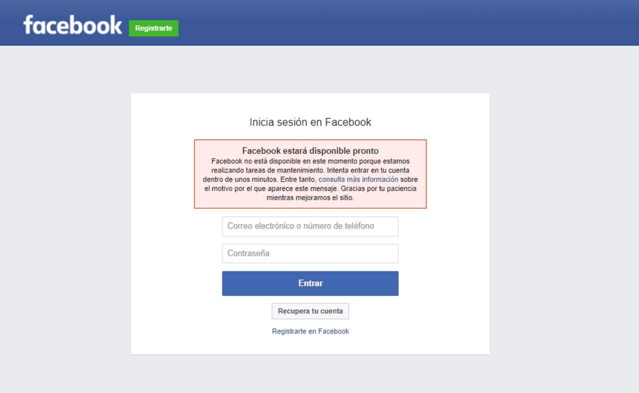 Facebook señala que no está disponible por tareas de mantenimiento. (ESPECIAL) 