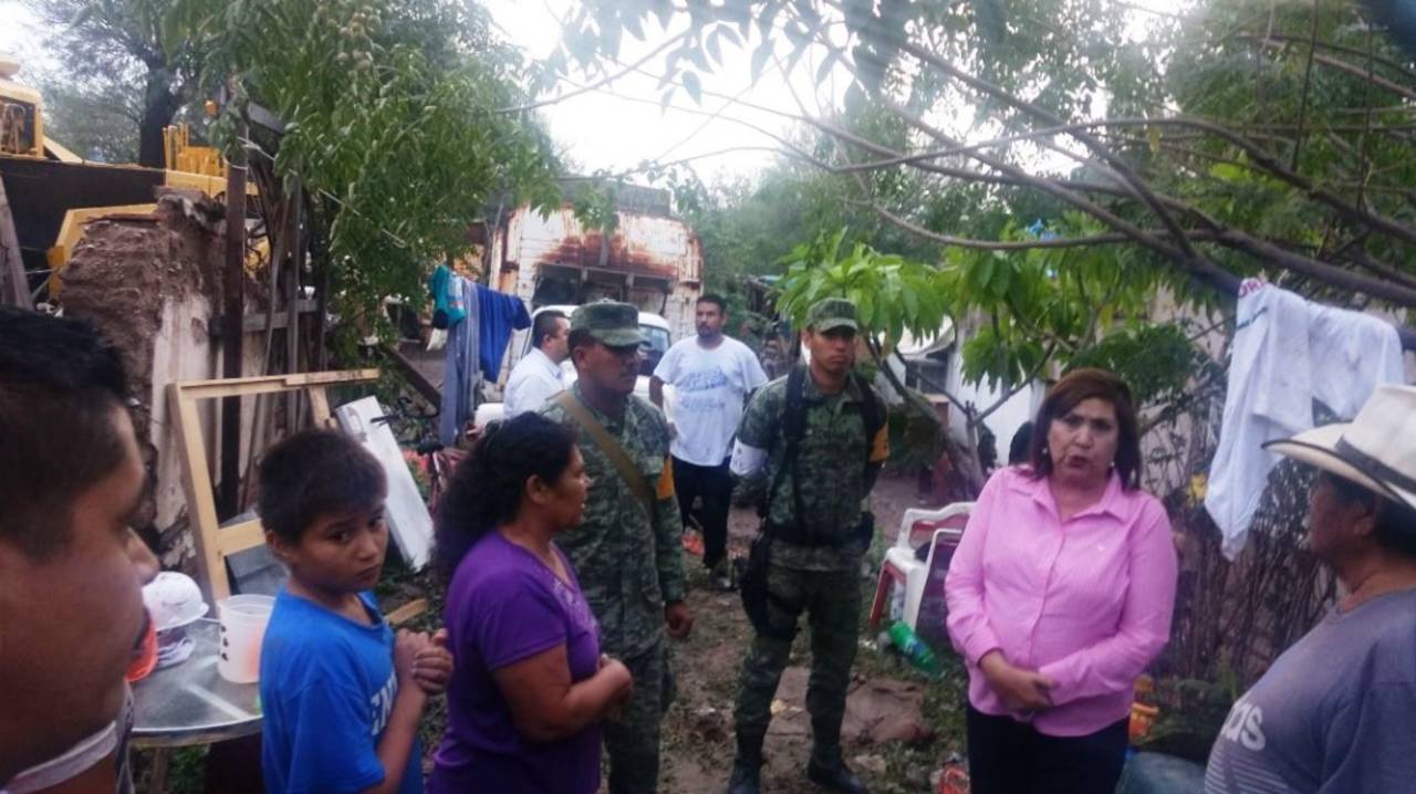 Reportan ocho viviendas afectadas en Lerdo