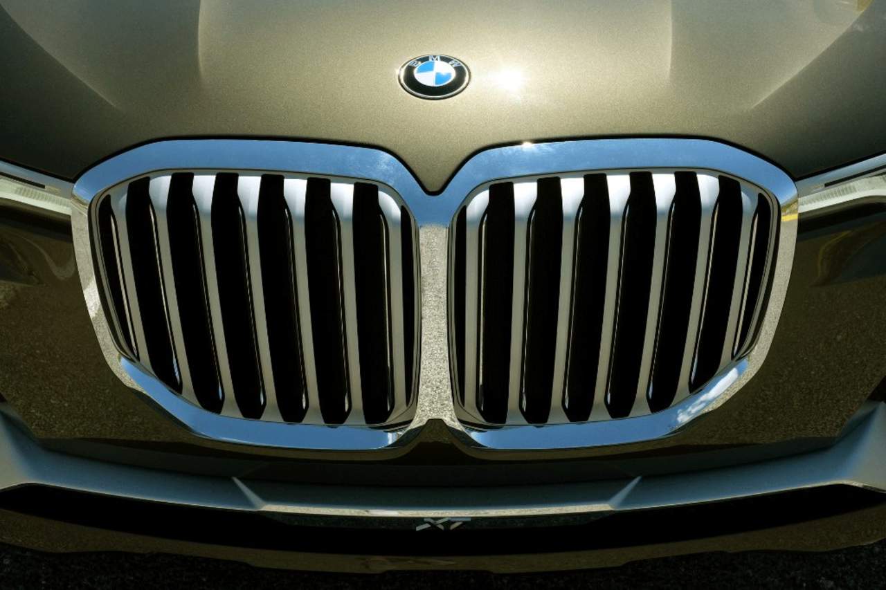 BMW revisará más de 85 mil autos en Estados Unidos