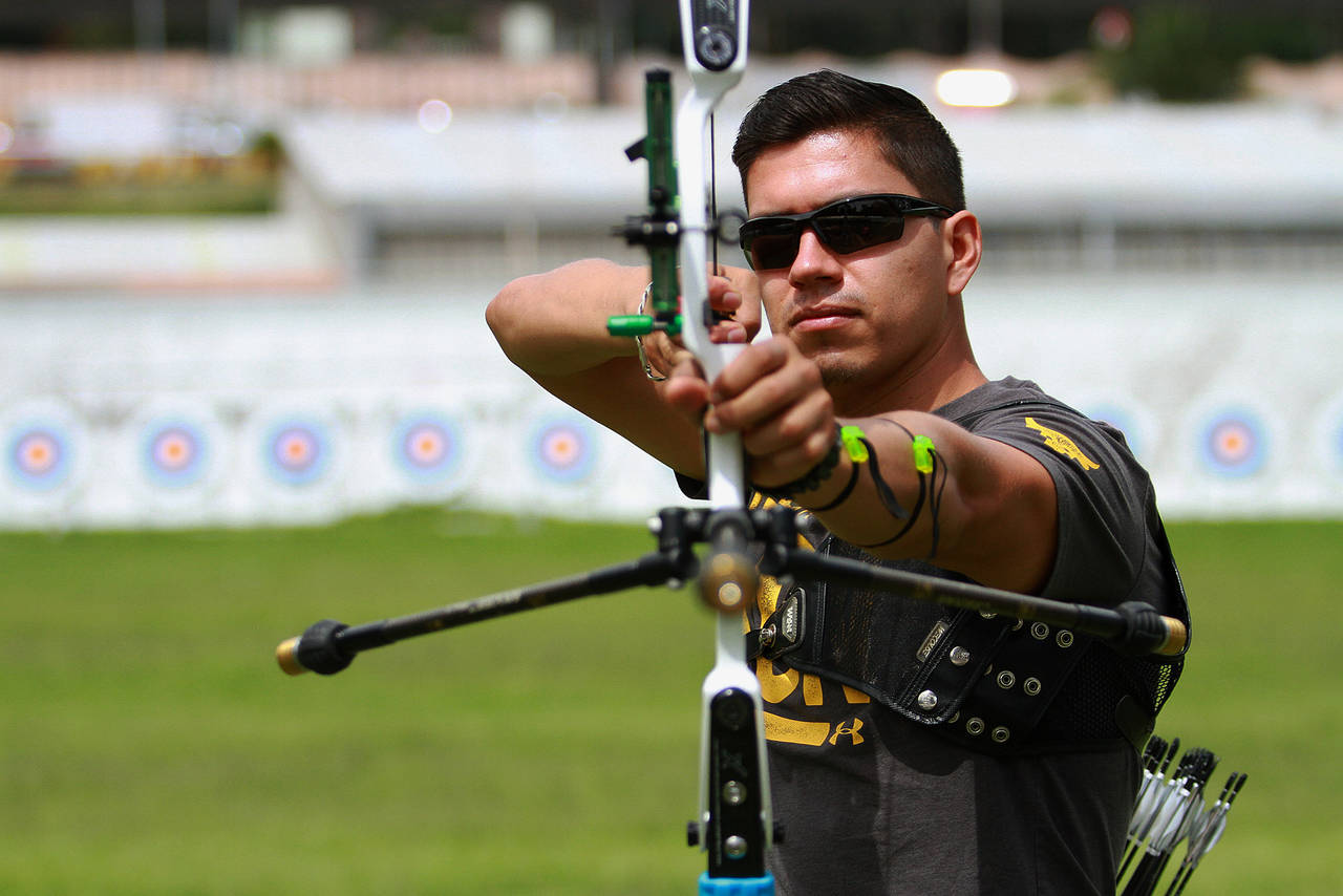 Juan René Serrano fue pieza clave para que el Campeonato Mundial pudiera celebrarse en México. (Notimex)