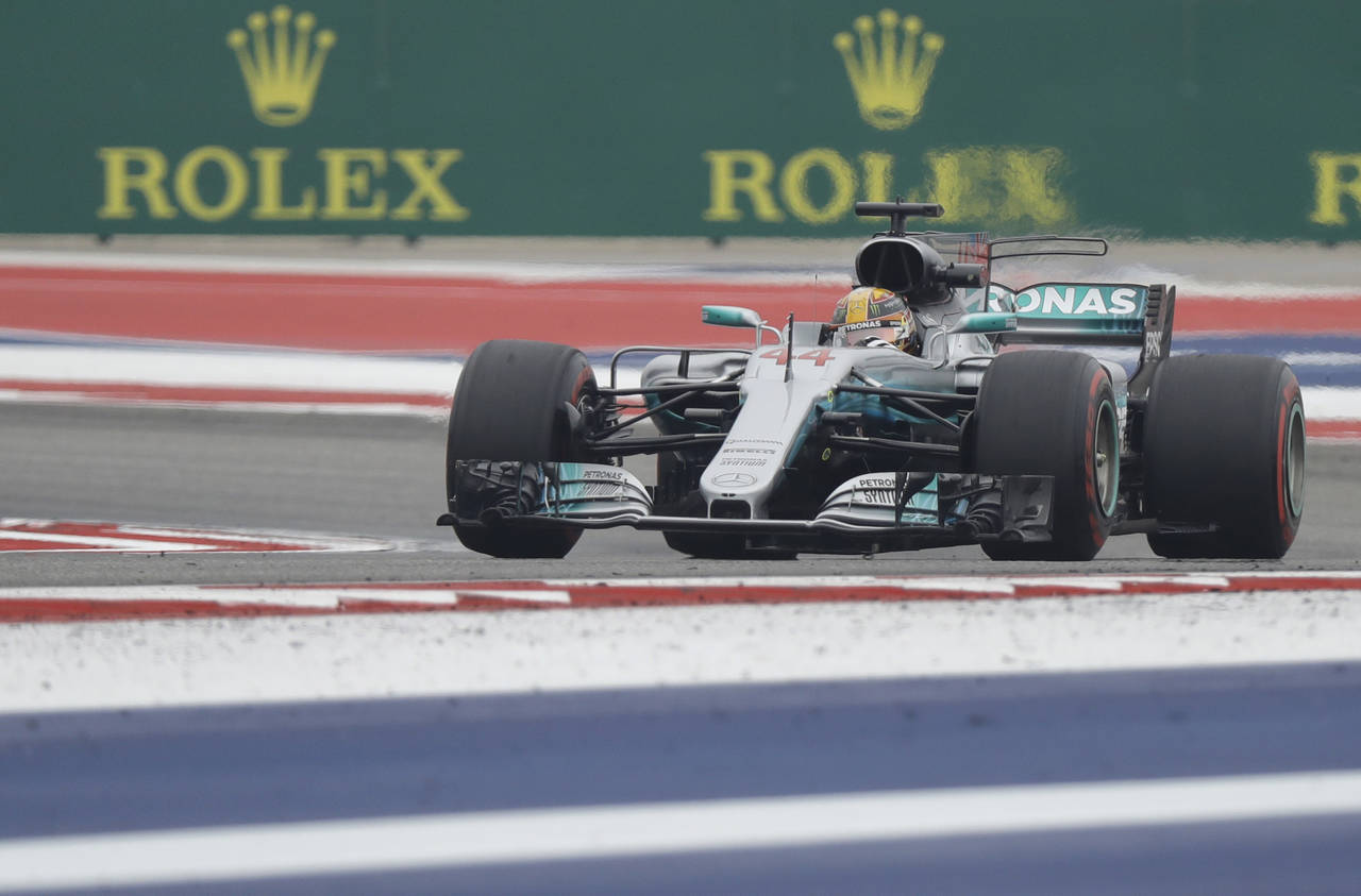 Lewis Hamilton cronometró 1 minuto 34.668 segundos en su vuelta más rápida ayer en las prácticas libres del Gran Premio de Austin. 