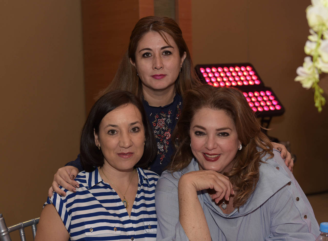 Mónica, Malena y Luisa.




