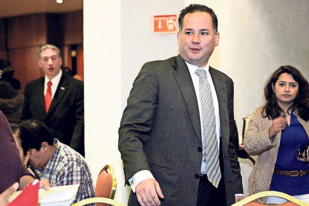 Senadores del PAN, PRD, Morena e independientes denunciaron ayer que la destitución del titular de la Fepade, Santiago Nieto, fue ilegal. (ARCHIVO)