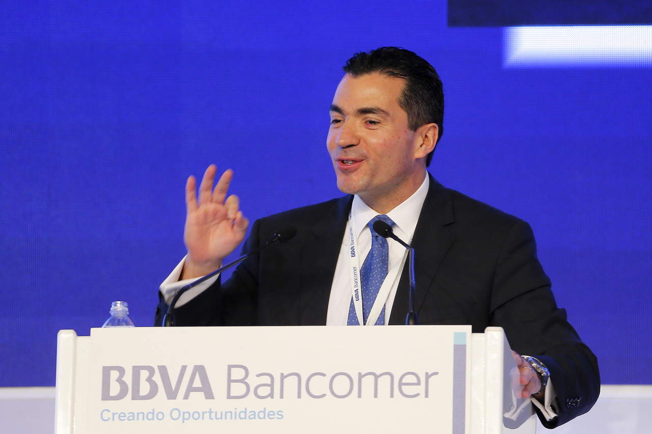El director general de Grupo Financiero BBVA Bancomer, Eduardo Osuna, dijo que la fusión de Banorte e Interacciones creará a un gran competidor en el mercado mexicano. (ARCHIVO)