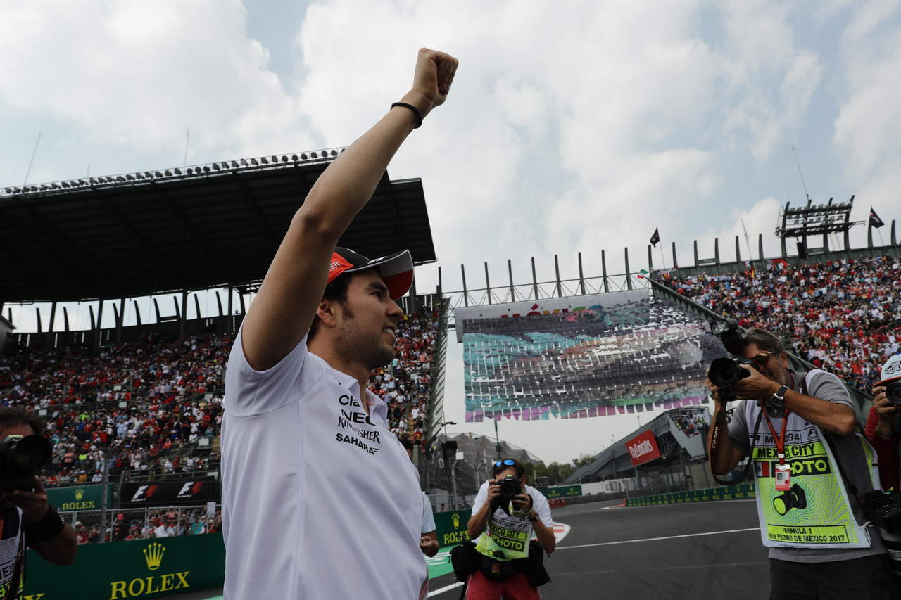 Pérez dijo que la afición mexicana es la mejor del mundo porque ningún piloto en su país recibe tanto cariño y apoyo como él. 