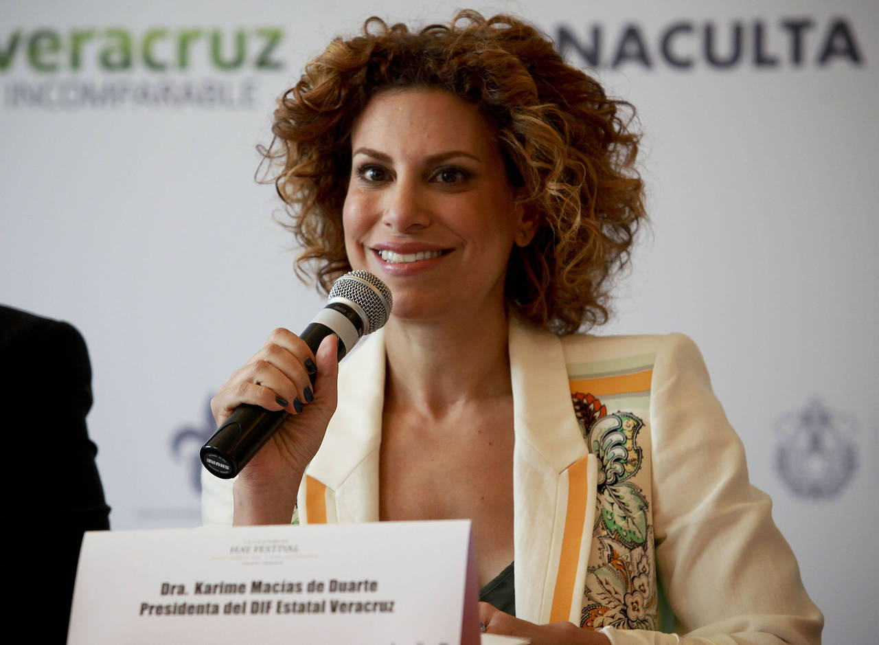 Elementos. Karime Macías Tubilla ha sido acusada como corresponsable en la defraudación en el DIF estatal. (EL UNIVERSAL)
