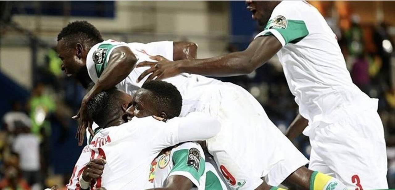 Senegal se convirtió en el tercer equipo africano, tras Nigeria y Egipto, en sellar su clasificación para el Mundial de Rusia 2018. (TWITTER)
