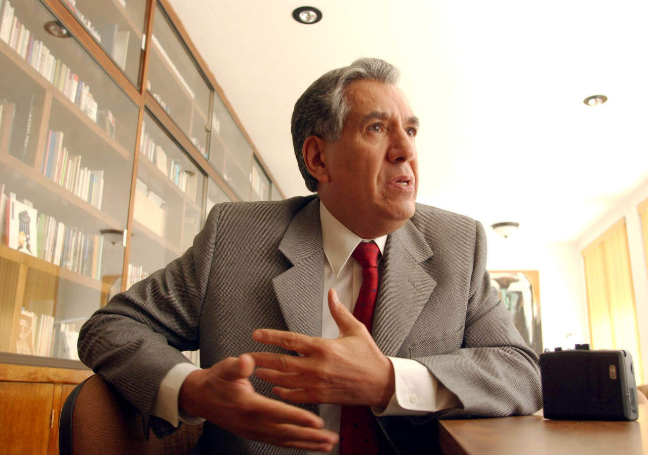 Reconocido como uno de los protagonistas más prolíficos de la literatura mexicana, René Avilés Fabila escribió crónica, cuento, novela, ensayo y diversas autobiografías. (ARCHIVO)