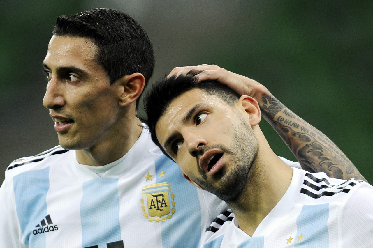 Argentina ganaba tranquilamente, pero perdió la brújula y cedió el partido.