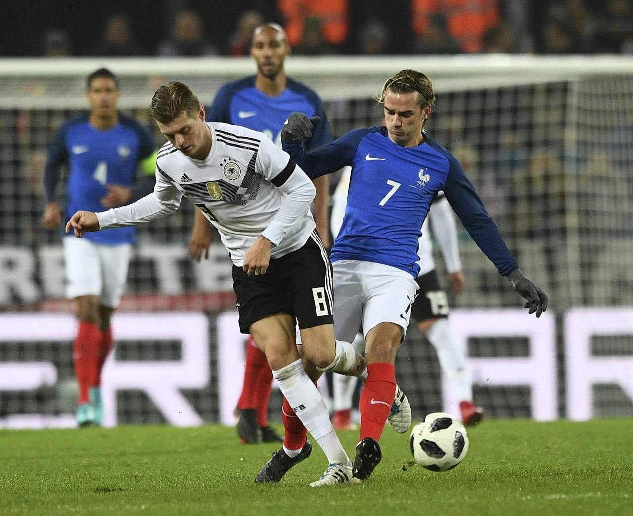 Alemania empata de último minuto ante Francia