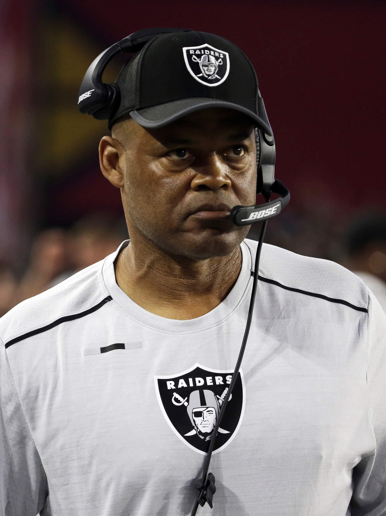 El nuevo coordinador defensivo se unió a los Raiders la última temporada baja como asistente técnico del cuadro defensivo. (AP)