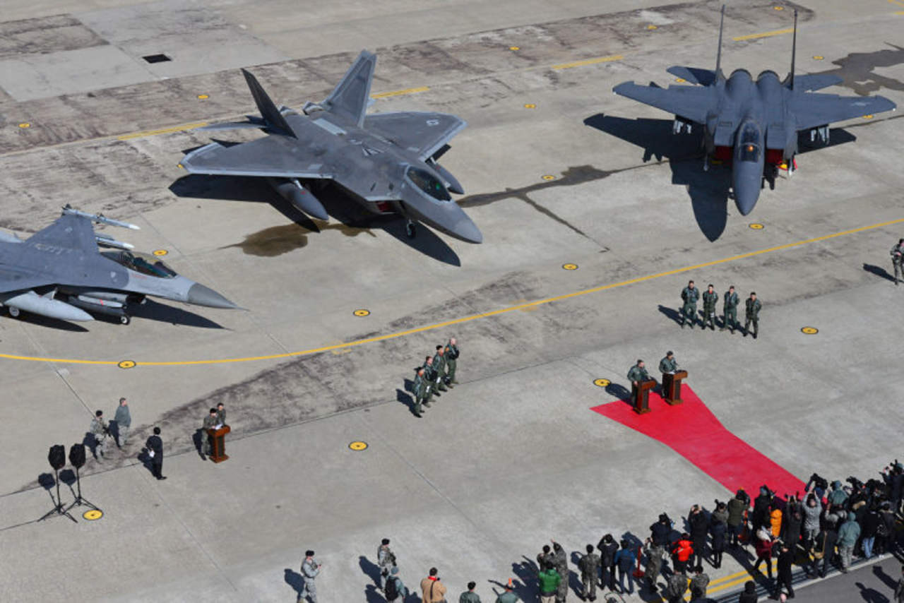 Los aviones participarían en los ejercicios 'Vigilant ace', que tendrán lugar entre el 4 y el 8 de diciembre, según confirmó un portavoz del Ministerio de Defensa surcoreano. (ARCHIVO)