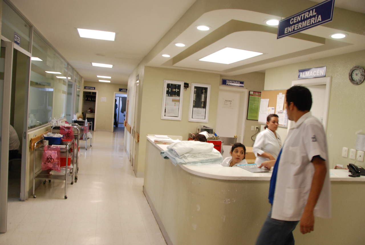 En el Hospital Materno Infantil de la ciudad de Durango los doctores que lo atendieron le apreciaron al menor intoxicación por ingesta de medicamento. (ARCHIVO) 