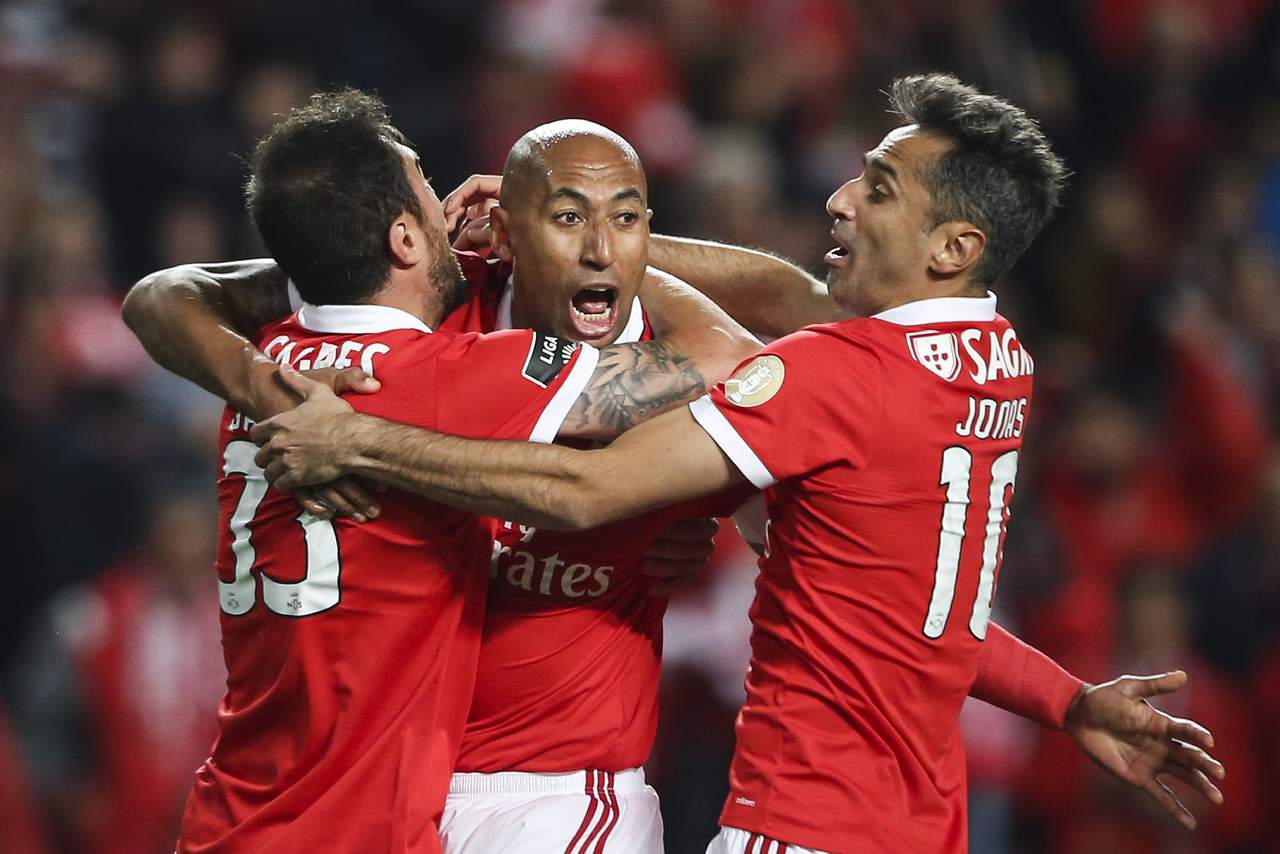 Benfica no tuvo piedad y aplastó 6-0 al Vitoria Setubal. (EFE)