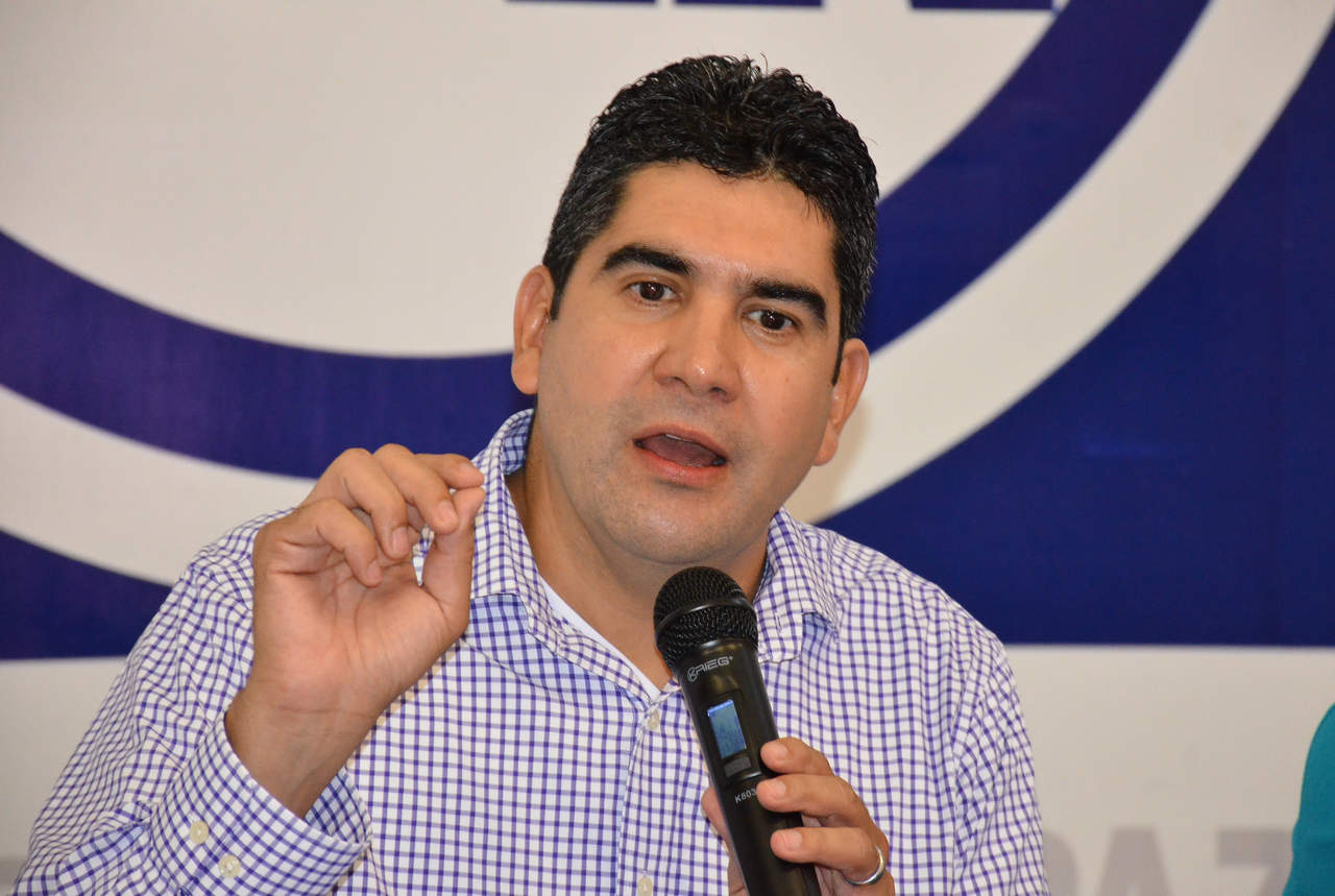 De León rechazó que se 'criminalice' la protesta social al castigar con cárcel a quienes obstruyan vías de comunicación. (ARCHIVO) 
