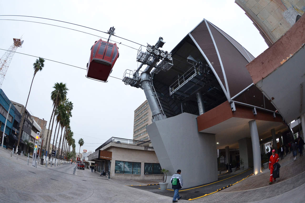 Después de múltiples retrasos, por fin se inauguró la obra del Teleférico de Torreón. (FERNANDO COMPEÁN) 
