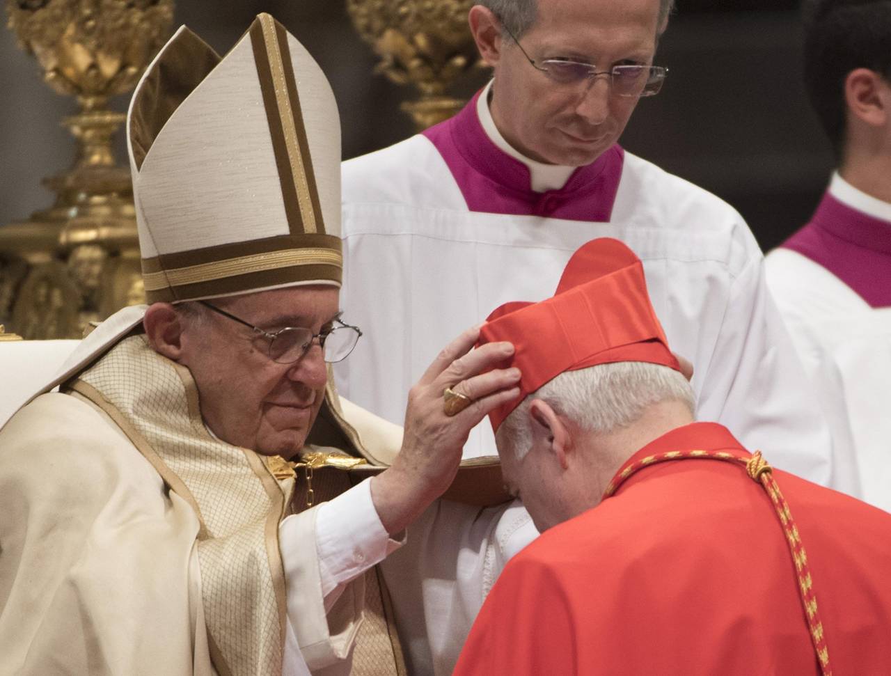 Se espera que el Cardenal Carlos Aguiar cambie la mala imagen de la Arquidiócesis. (ARCHIVO)