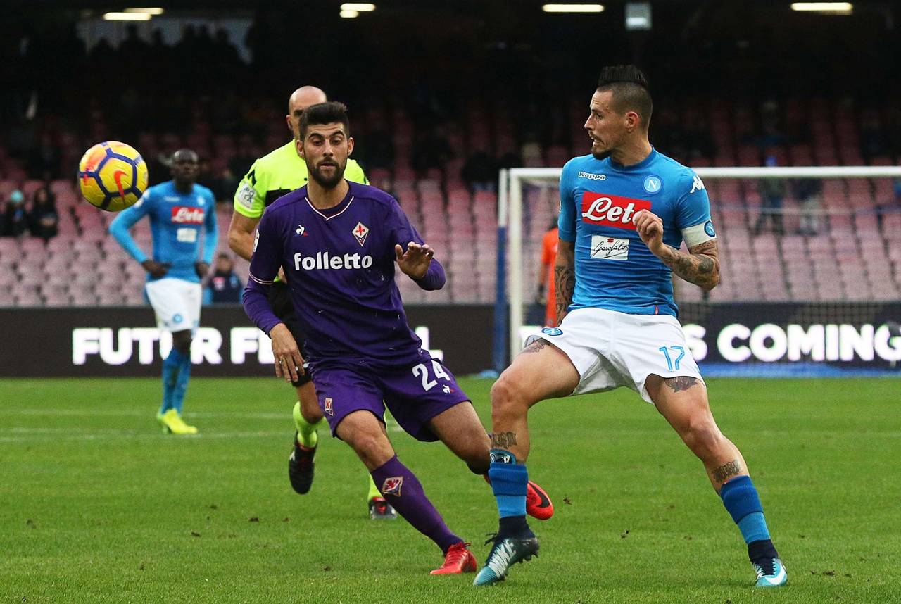 Napoli no pudo con la Fiorentina e igualó a cero como local. Napoli iguala con Fiorentina y cede la cima de la Serie A