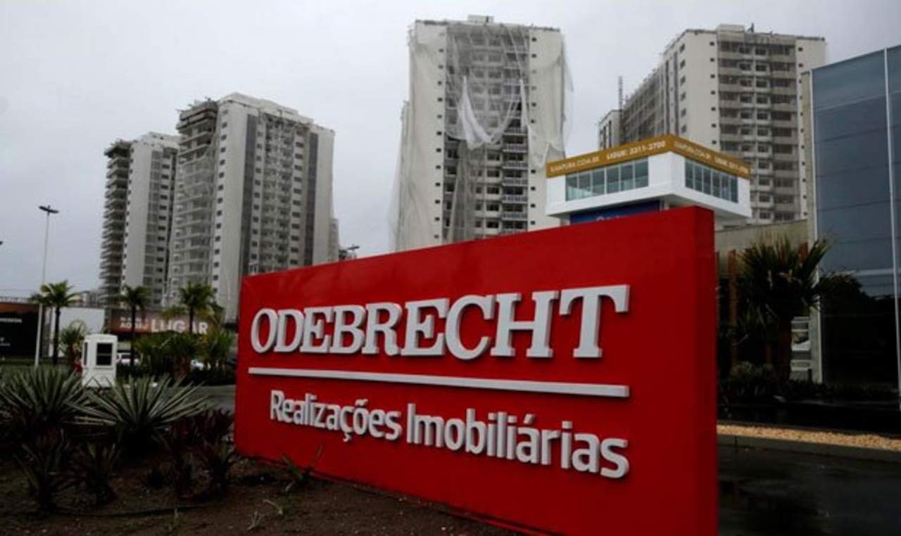 De acuerdo con el Diario Oficial de la Federación, la SFP informó que la sanción administrativa contra la Constructora Norberto Odebrecht se hace efectiva a partir de este 12 de diciembre de 2017. (ARCHIVO)
