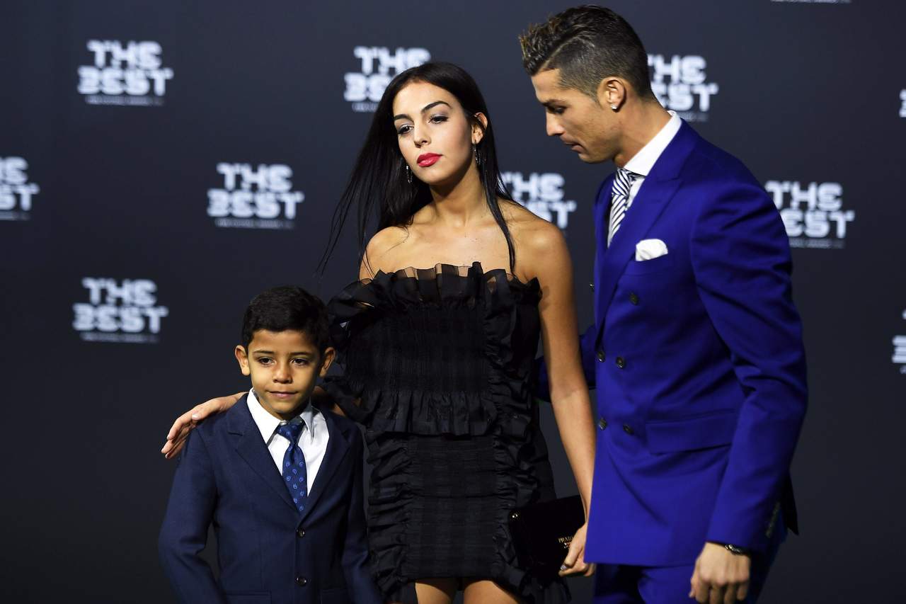 La modelo es madre de la cuarta hija de Cristiano Ronaldo. (ARCHIVO)