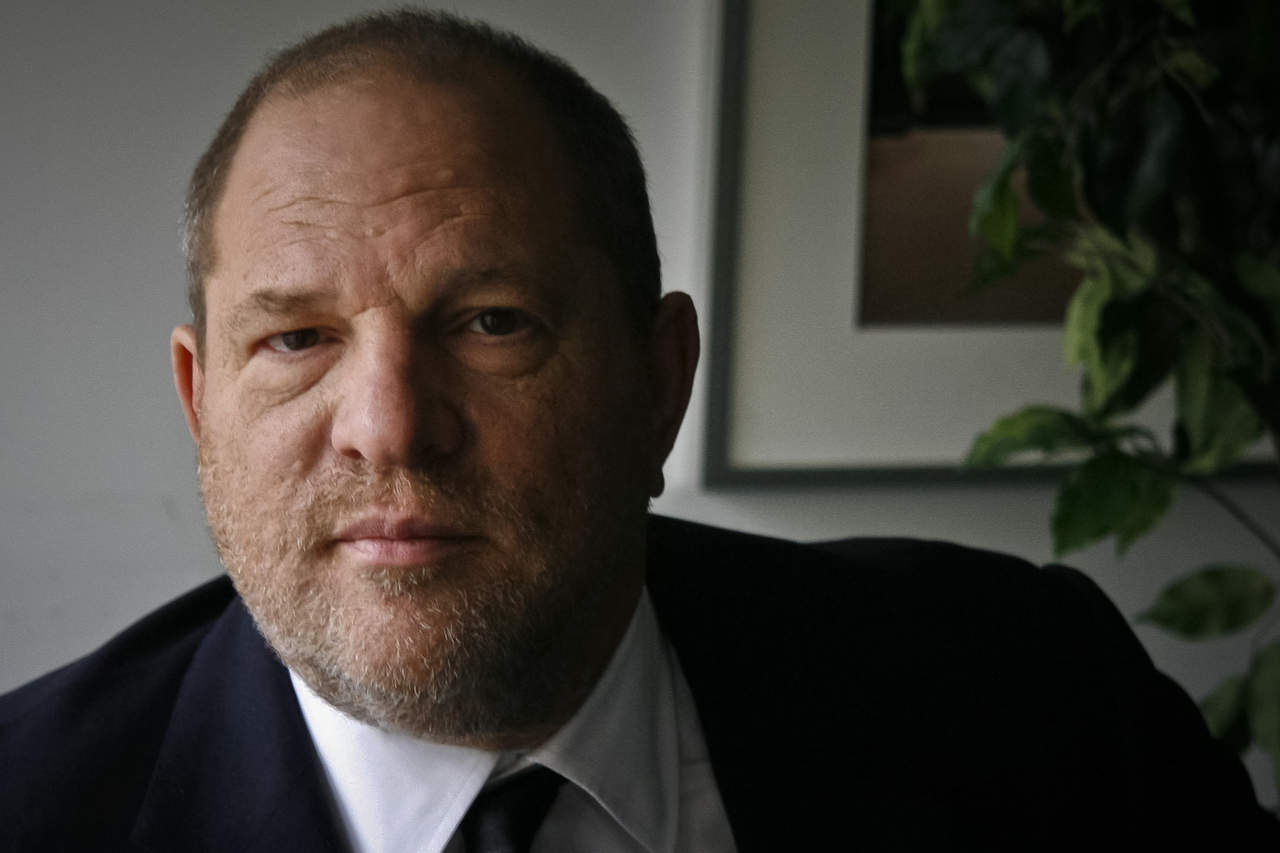 Recibe Weinstein acusaciones por acoso sexual en un hotel en Hong Kong