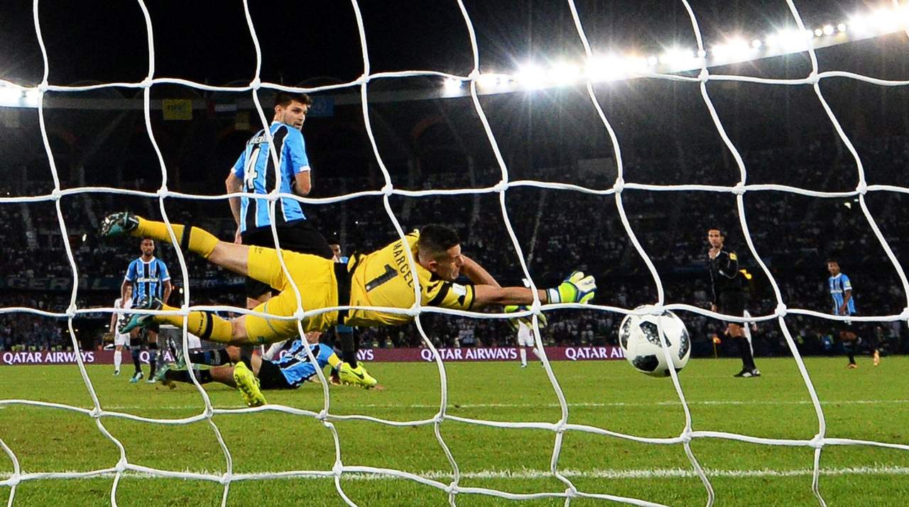 Un disparo de tiro libre de Cristiano Ronaldo fue suficiente para definir el encuentro final del Mundial de Clubes. (AP y EFE)