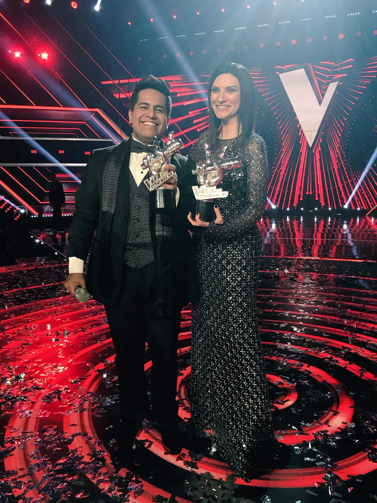 Este domingo se llevó a cabo la final de la sexta emisión del reality La Voz México, programa en el que resultó ganador el concursante Luis Adrián del equipo de Laura Pausini. (AGENCIA MÉXICO)