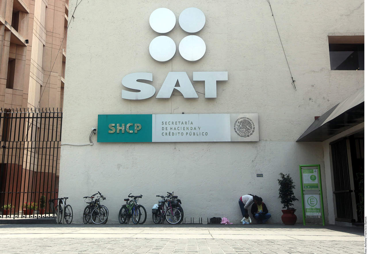 Gasto. El SAT contrató 9 mil 957 fajillas de vales o monederos electrónicos por 115 millones 599 mil pesos a la empresa Operadora de Programas de Abasto Múltiple.