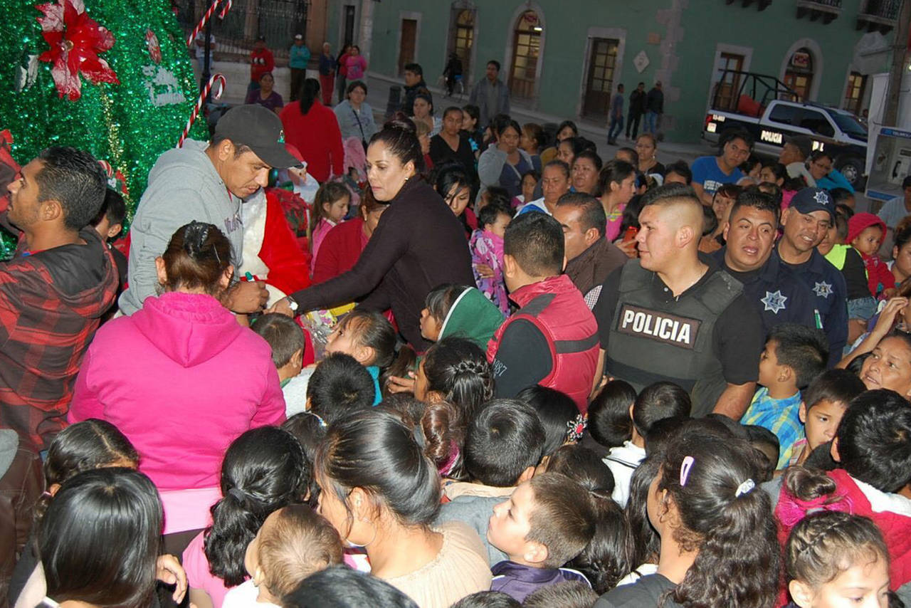 Acciones. En Mapimí se realizaron las últimas acciones de beneficio social con motivo de la época decembrina y la Navidad. 