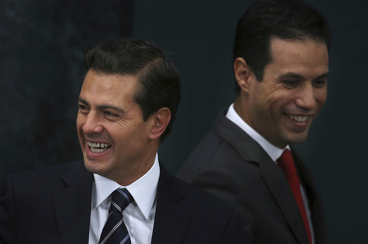 Con motivo del periodo vacacional, el presidente Enrique Peña Nieto suspenderá sus actividades públicas a partir de este martes y hasta el próximo 3 de enero. (ARCHIVO)