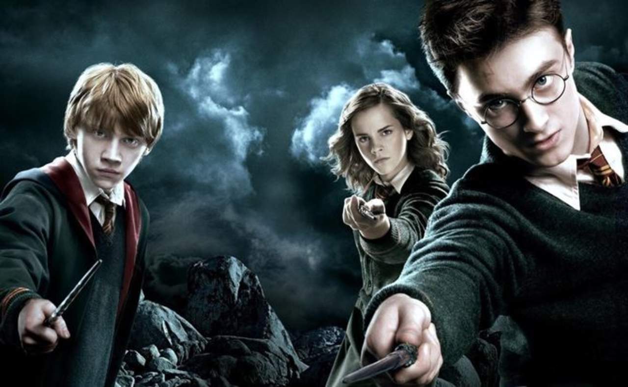 “Harry Potter y la piedra filosofal”, “Harry Potter y el prisionero de Azkaban”, “Harry Potter y el cáliz de fuego” y “Harry Potter y las reliquias de la muerte: Parte 2”, conforman el maratón que comenzará desde las 13:30 horas. (ESPECIAL)
