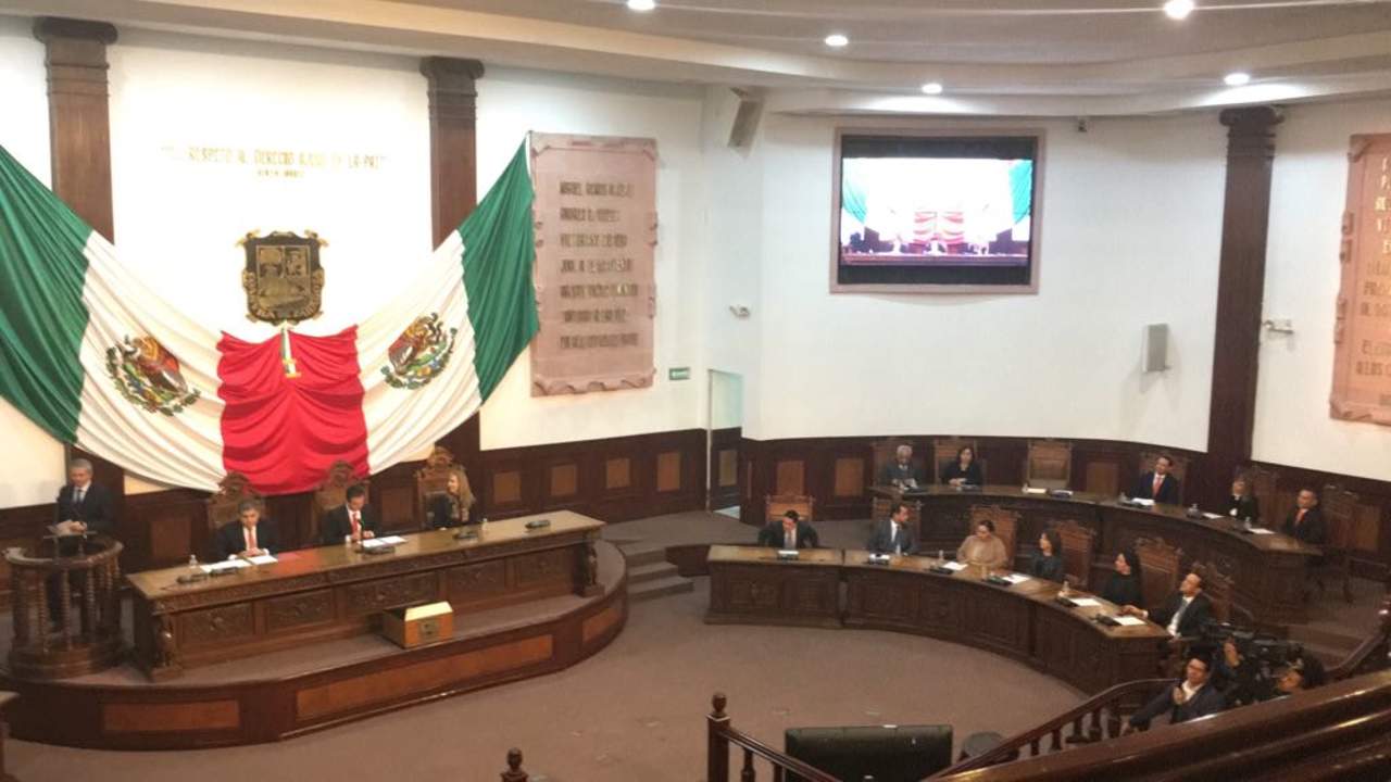 Inicio. Los diputados de la LXI Legislatura de Coahuila tomaron protesta en presencia del gobernador Miguel Riquelme. (EL SIGLO DE TORREÓN) 