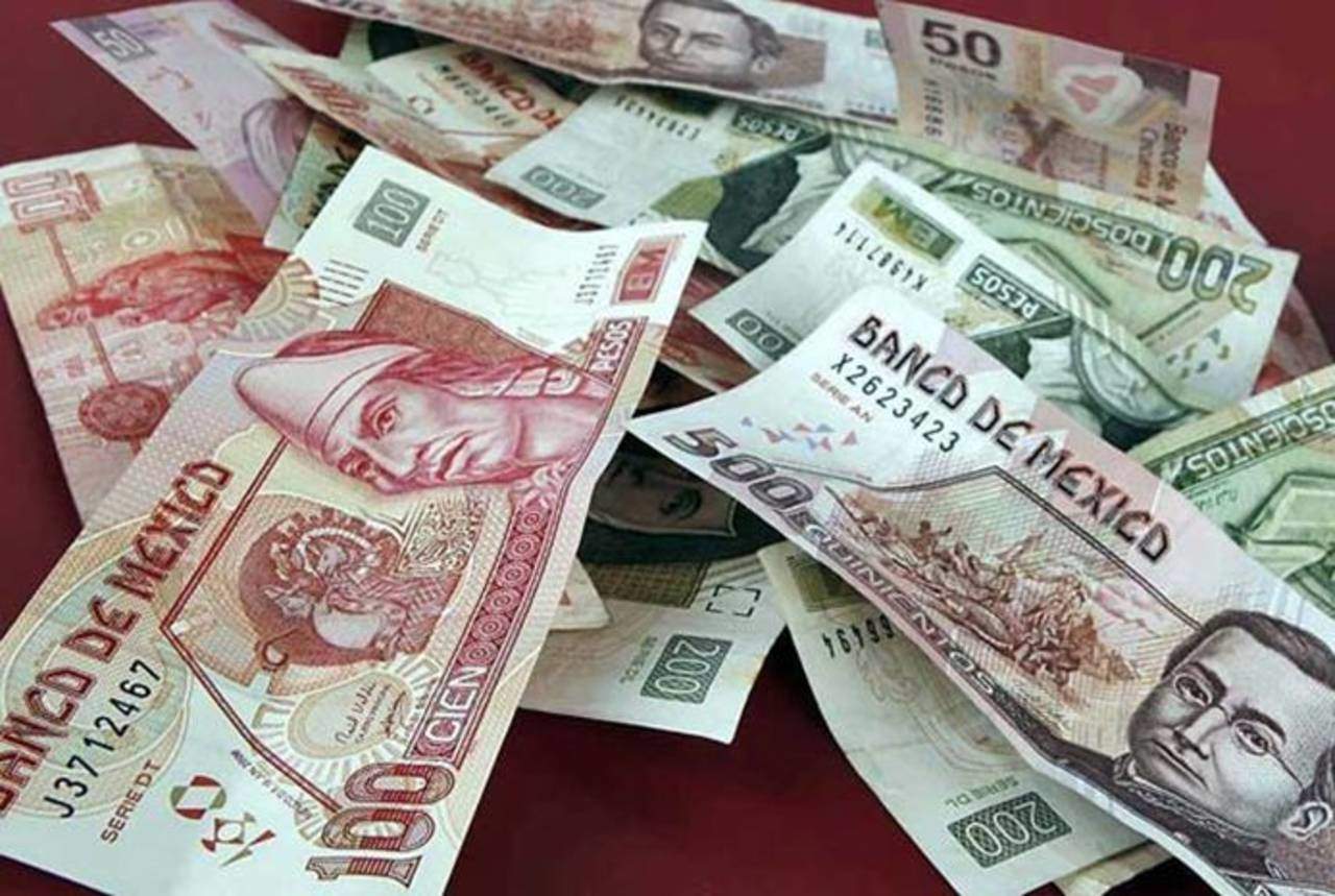 El gobierno mexicano mantiene una postura tibia o débil en el combate al lavado de dinero, según se deduce del informe del Grupo de Acción Financiera Internacional (GAFI) que publicó ayer. (ARCHIVO)