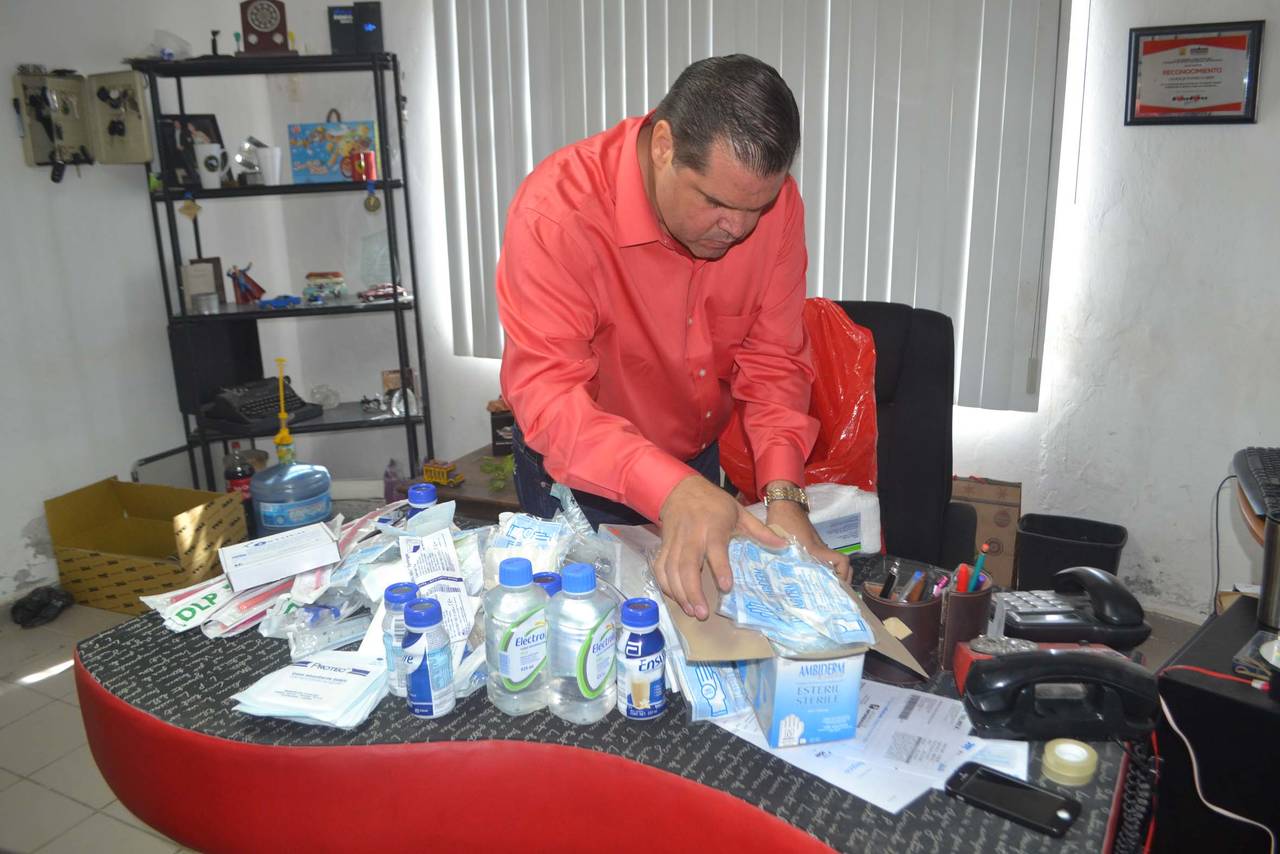 Donaciones. Algunos ciudadanos ya comenzaron a llevar insumos y medicamentos a las instalaciones de la asociación civil. (ANGÉLICA SANDOVAL)