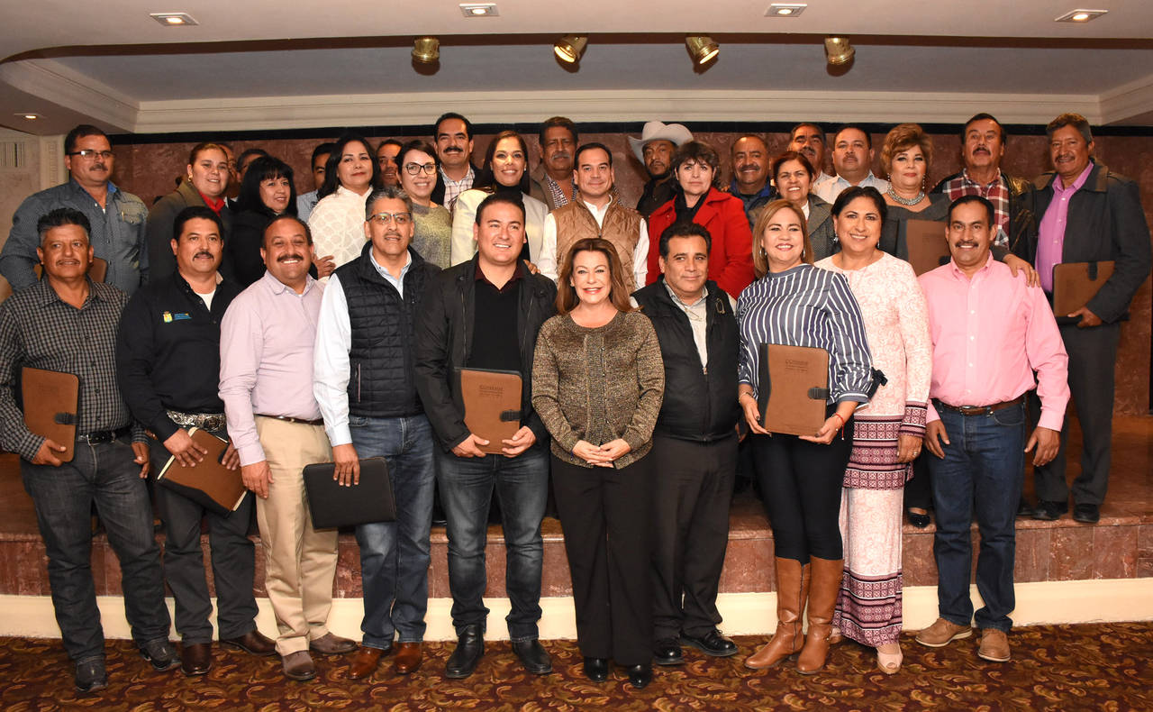 Reunión. Alcaldes de Durango se reunieron en Gómez Palacio. (CORTESÍA)
