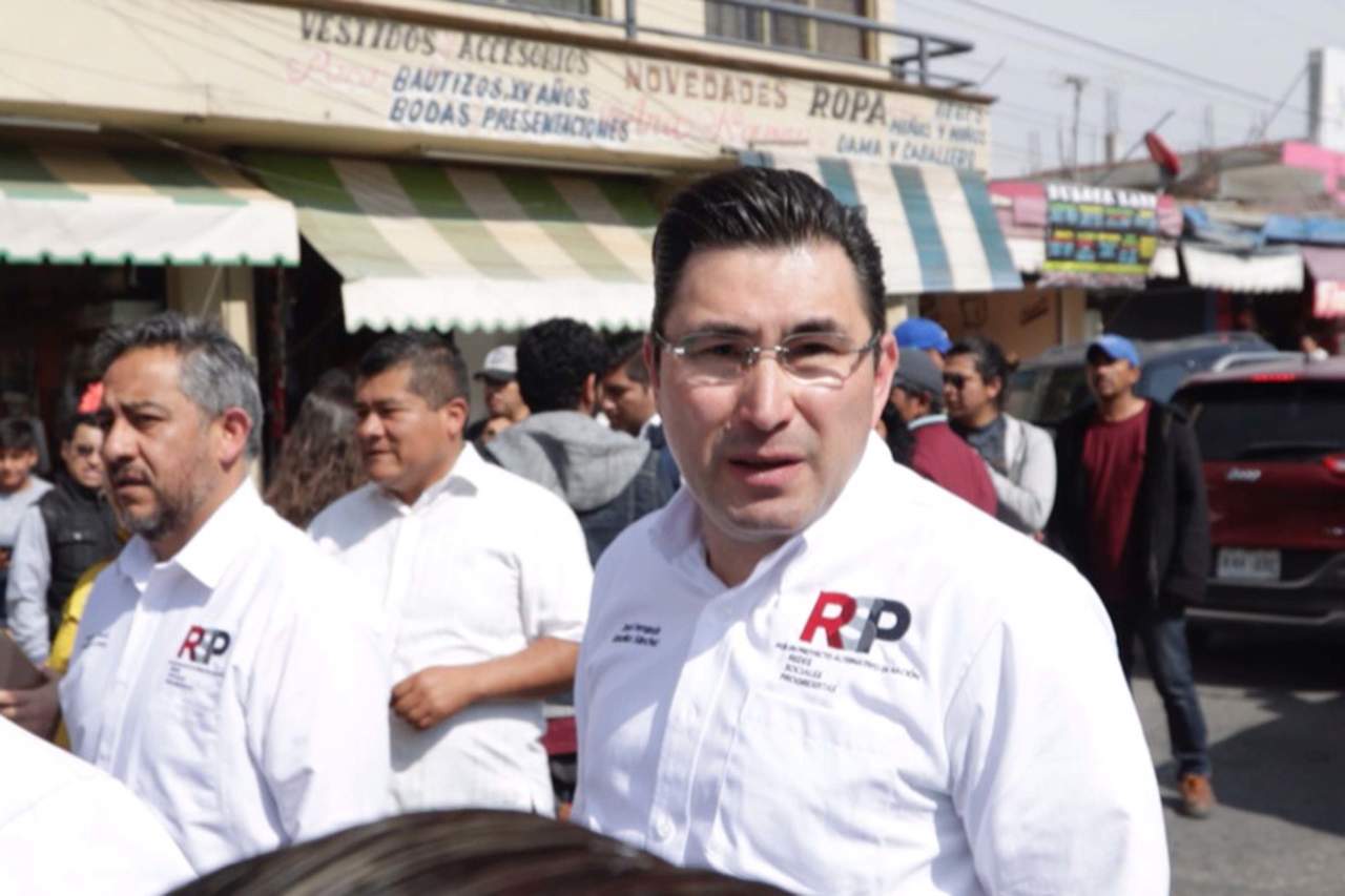 En un evento en Morelos, se desplegó una manta del Grupo Redes Sociales Progresistas (RSP), vinculada con el yerno de la ex líder sindical. (ARCHIVO)