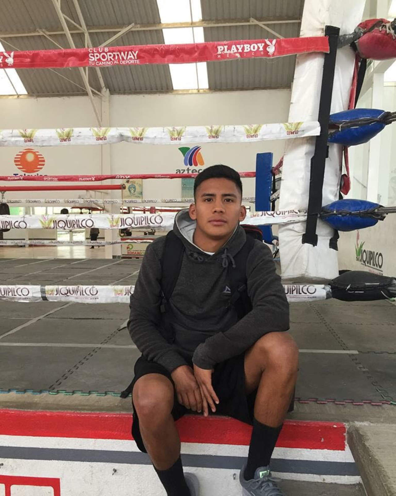 Las fiestas decembrinas y de Año Nuevo, el juvenil boxeador las pasó en el Estado de México entrenando en la altura. (Eventos Especiales Rocky)