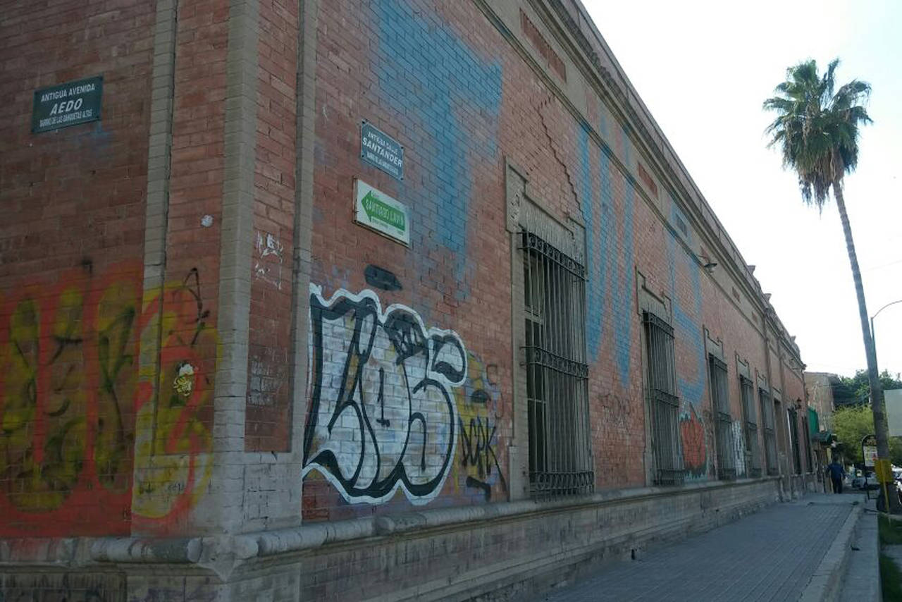Grafiti. Buscarán dependencias combatir el grafiti tras la integración de un comité.