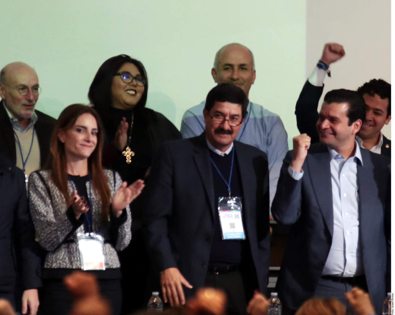 Llamado.El gobernador de Chihuahua, Javier Corral, llamó a que el blanquiazul se definiera en contra de la corrupción. (AGENCIA REFORMA) 