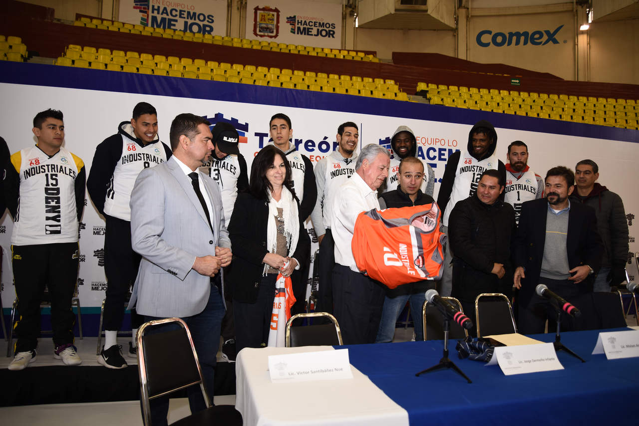El primer partido de los Industriales en Torreón, será el próximo viernes 2 de febrero, aunque su debut será el 19 de enero en el Auditorio Centenario de Gómez Palacio, cuando en punto de las 20:00 horas reciban a los Pioneros de Delicias. (EL SIGLO DE TORREÓN)