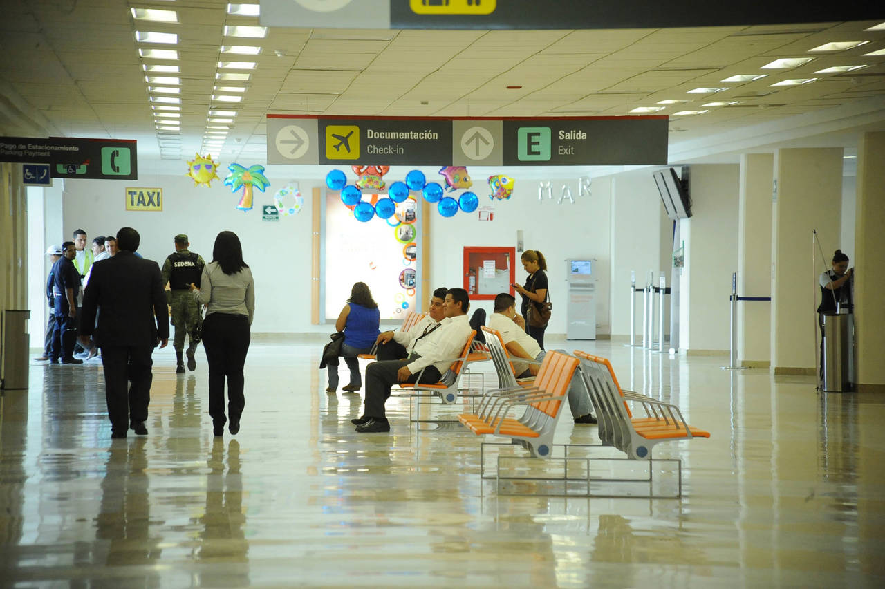 Puntualidad. El aeropuerto Francisco Sarabia es clasificado como el más puntual en un ranking de la OAG. (ARCHIVO)
