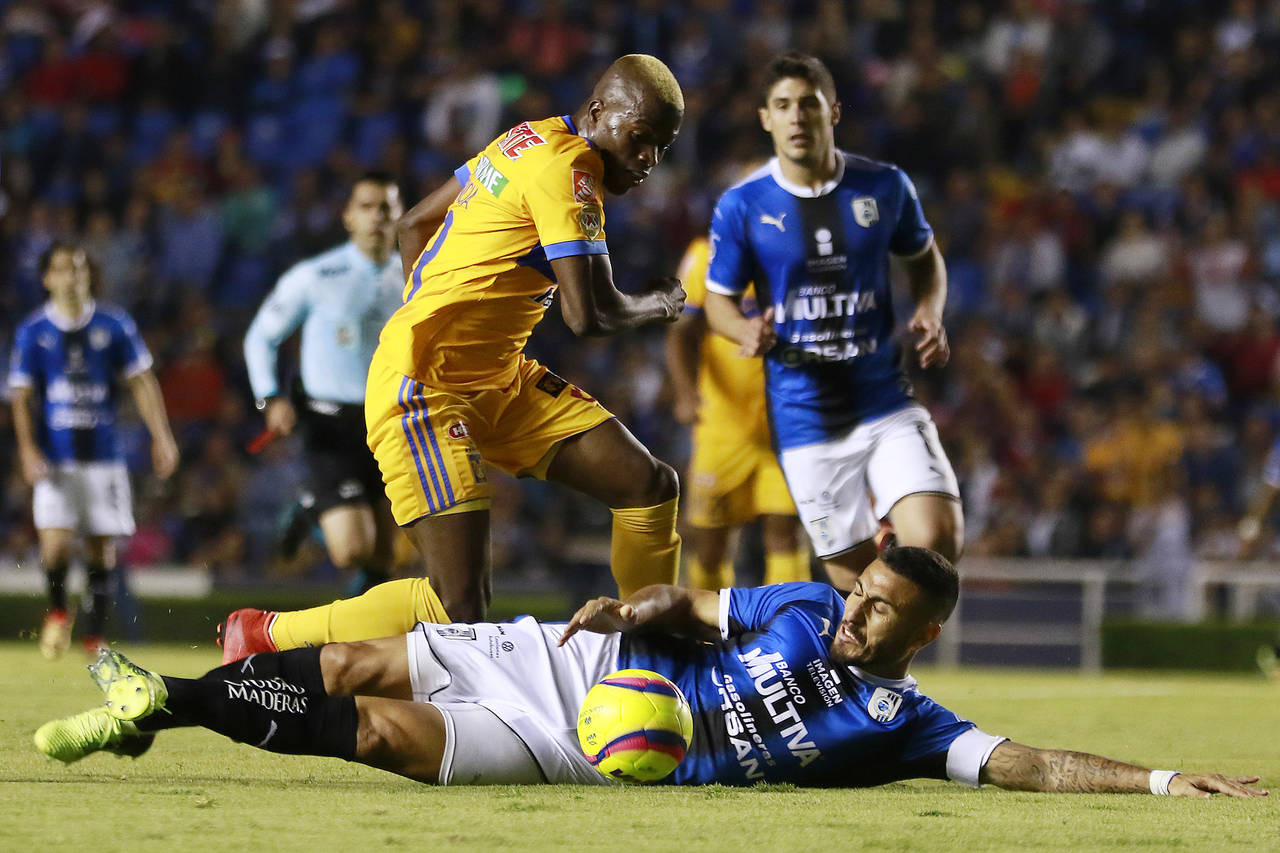 Gallos Blancos de Querétaro y Tigres igualaron sin goles en partido disputado en el estadio de La Corregidora. (Jam Media)