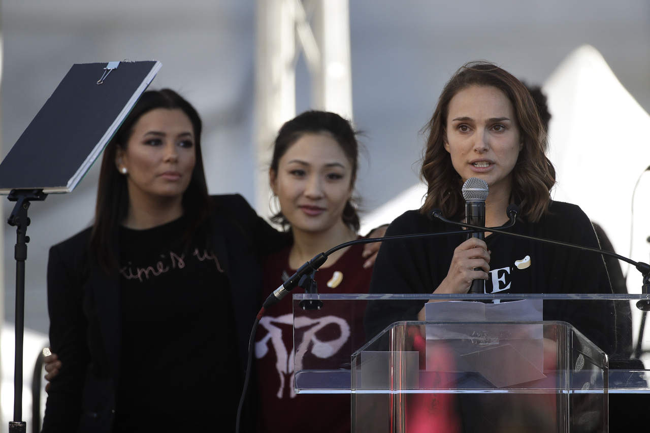 Natalie Portman reveló ser victima de 'terrorismo sexual' frente a la multitud presente en la Marcha de las Mujeres en Los Angeles