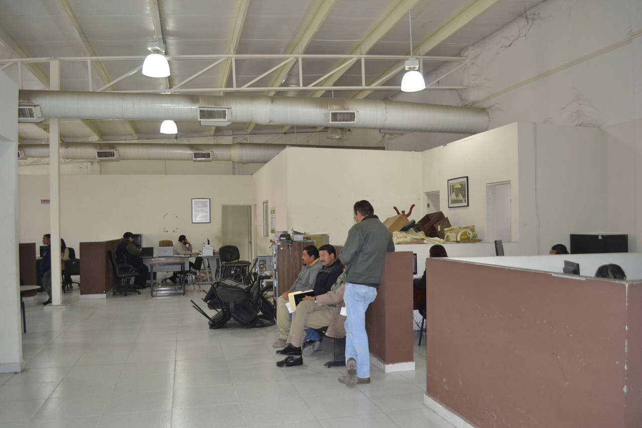 Necesidades. Aseguran que el edificio de la Junta de Conciliación de Gómez Palacio está en el abandono. (EL SIGLO DE TORREÓN)