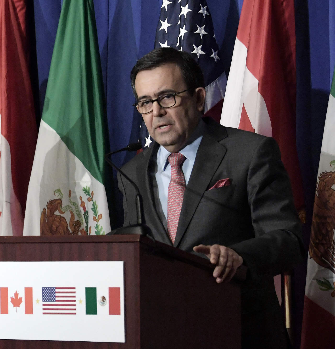 La sexta ronda de la renegociación del Tratado de Libre Comercio de América del Norte (TLCAN) se inició hoy en Montreal (Canadá) con la esperanza de desbloquear las conversaciones entre Canadá, México y Estados Unidos. (ARCHIVO)