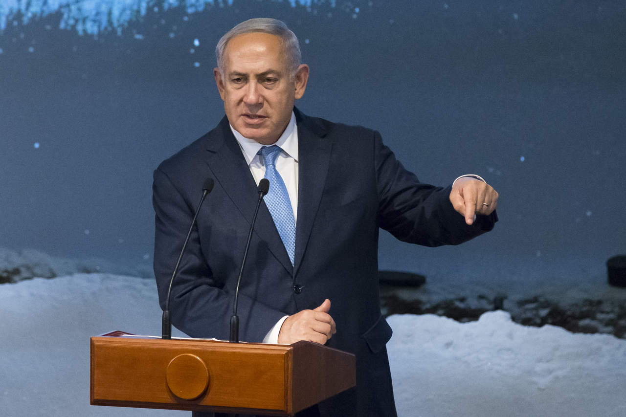 El líder israelí calificó a Irán de 'régimen terrorista' y subrayó que su país 'se levantará ante ellos con toda la fuerza para garantizar la eternidad de Israel'. (AP)