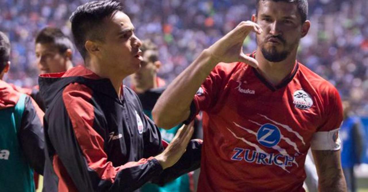 El “Maza” vio la tarjeta roja en el partido en el que su equipo perdió 1-5 ante América, correspondiente a la fecha 5 del Torneo Clausura 2018 de la Liga MX, y recibió dicho castigo “por ser culpable de juego brusco grave”. (ESPECIAL)